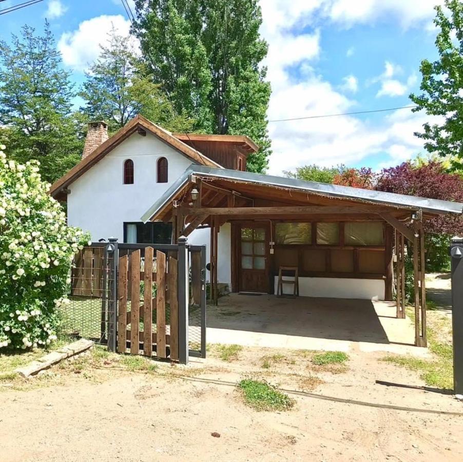 Casa Damiana Bariloche. Villa Exterior foto